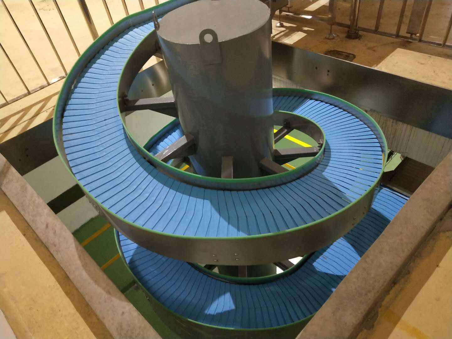 螺旋鏈板輸送機